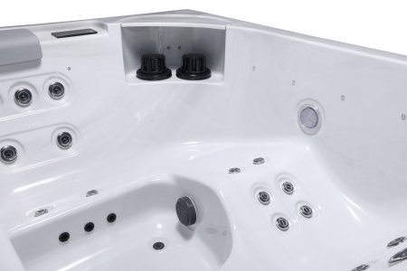 Гидромассажный спа бассейн NordicSpa Magni (Магни) Гидромассажный спа бассейн NordicSpa Magni (Магни)