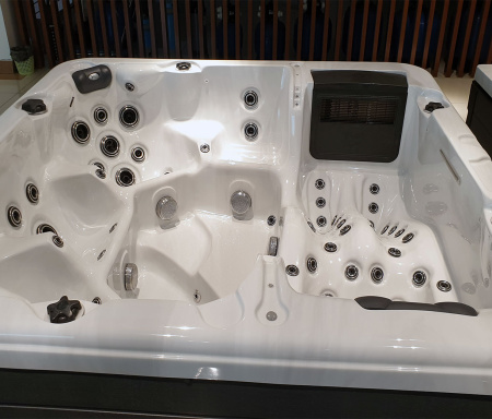 Гидромассажный спа-бассейн Jazzi Pool Florida 338A3